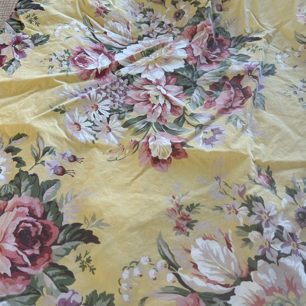 VTG Ralph Lauren Sophie Brooke Yellow King Flat Sheet Cottage Floral Roses. EUC - Picture 2 of 5